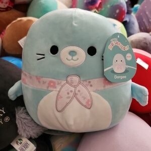 Dorgee squishmallows box lunch Exclusive 8 inch new Seal